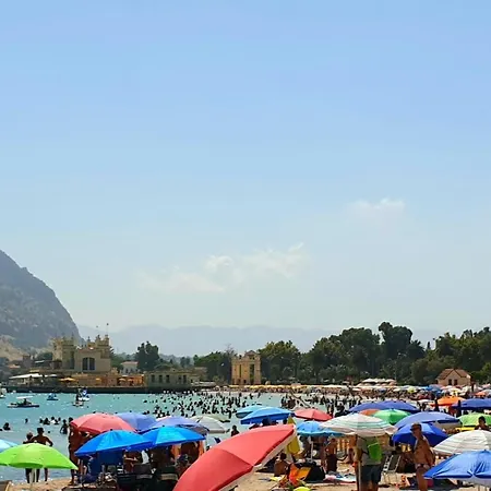I Vicini Del Re Holiday Home Palermo Exterior photo